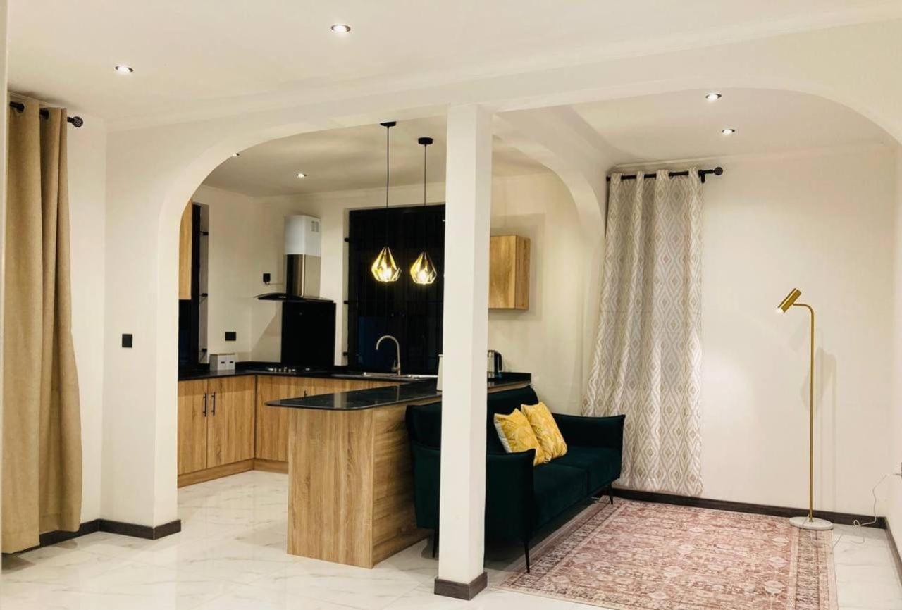 Apartment Oceana 2 *